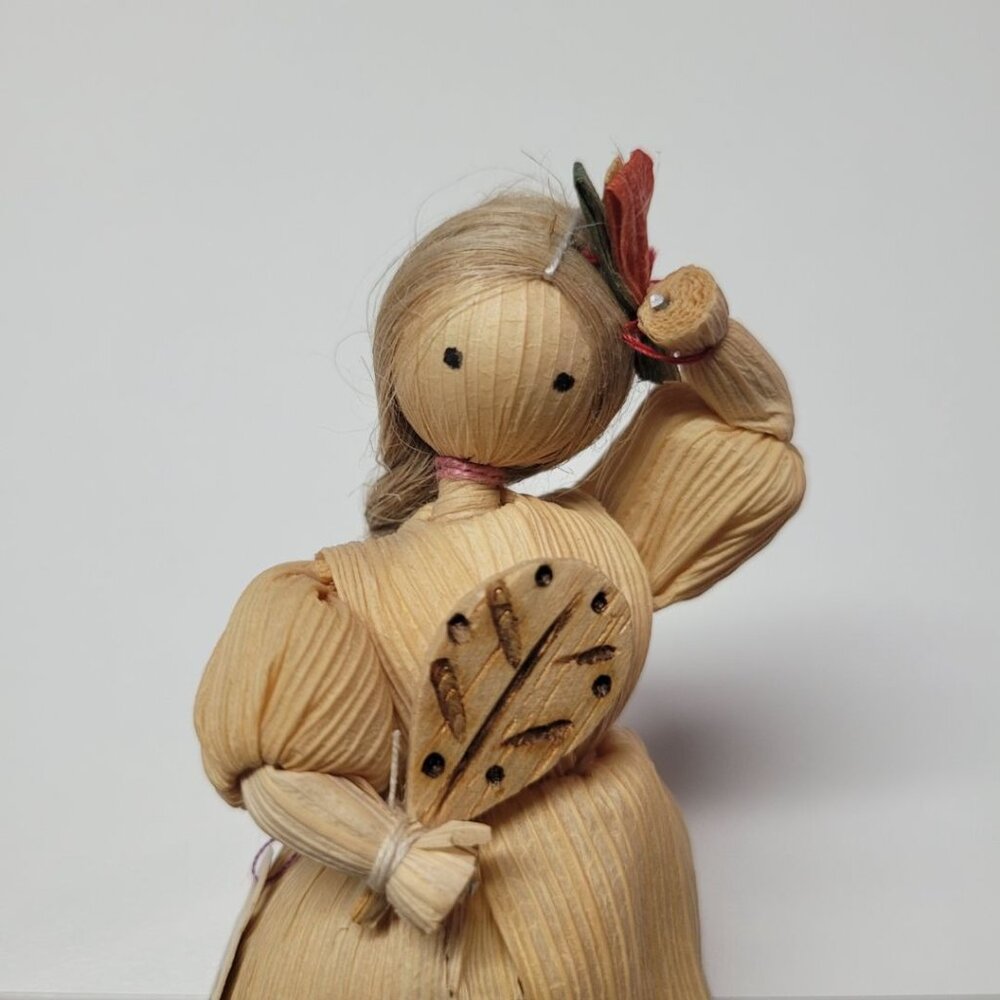 Husk Doll Czechoslovakia Art 5‎ Inch Fan Braid Woman 1970s Tourist Souvenirs